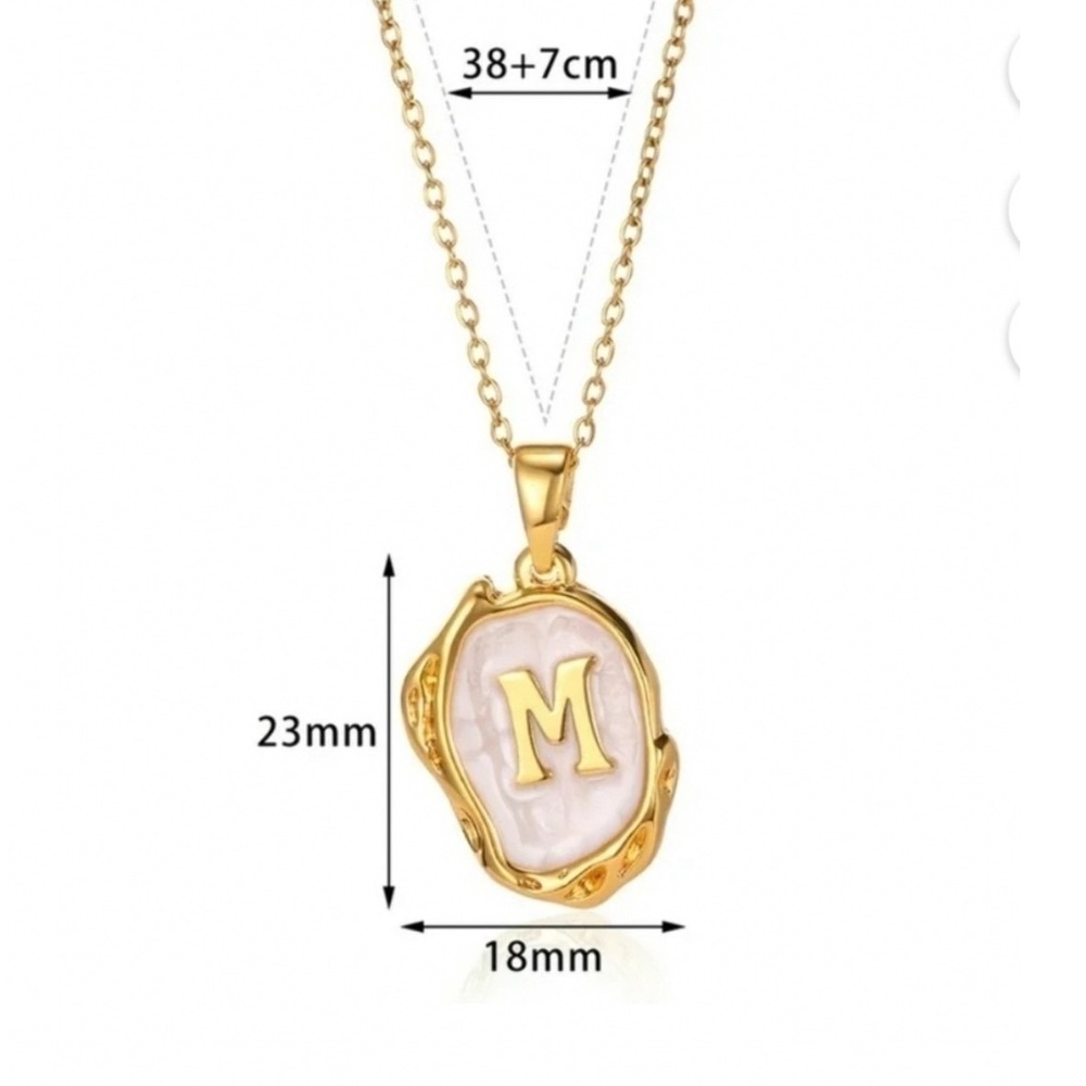 Coastal Grandma Monogram 'G' 18k Gold Plated Oceanus Pearl Oyster Necklace - Picture 3 of 5